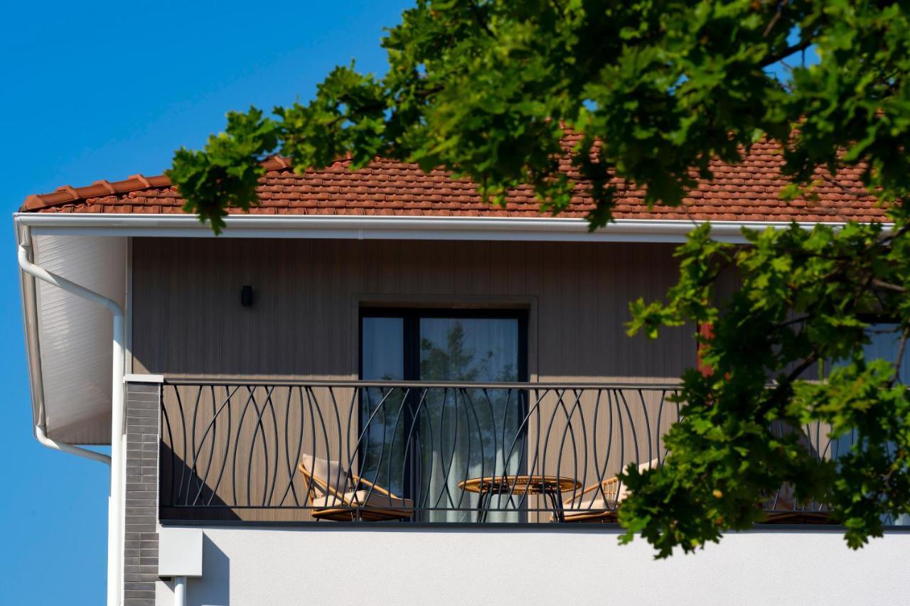 Hotel Le 25 Andernos-les-Bains Exterior foto